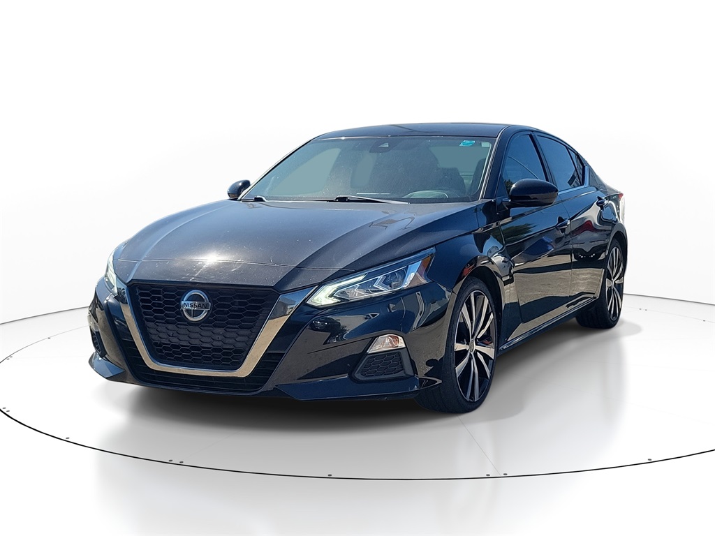 Used 2020 Nissan Altima SR with VIN 1N4BL4CV9LC198097 for sale in Hialeah, FL