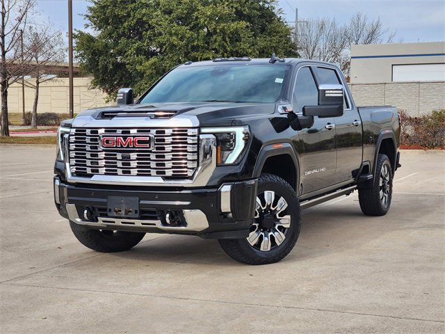 2024 GMC Sierra 2500HD Denali's photo