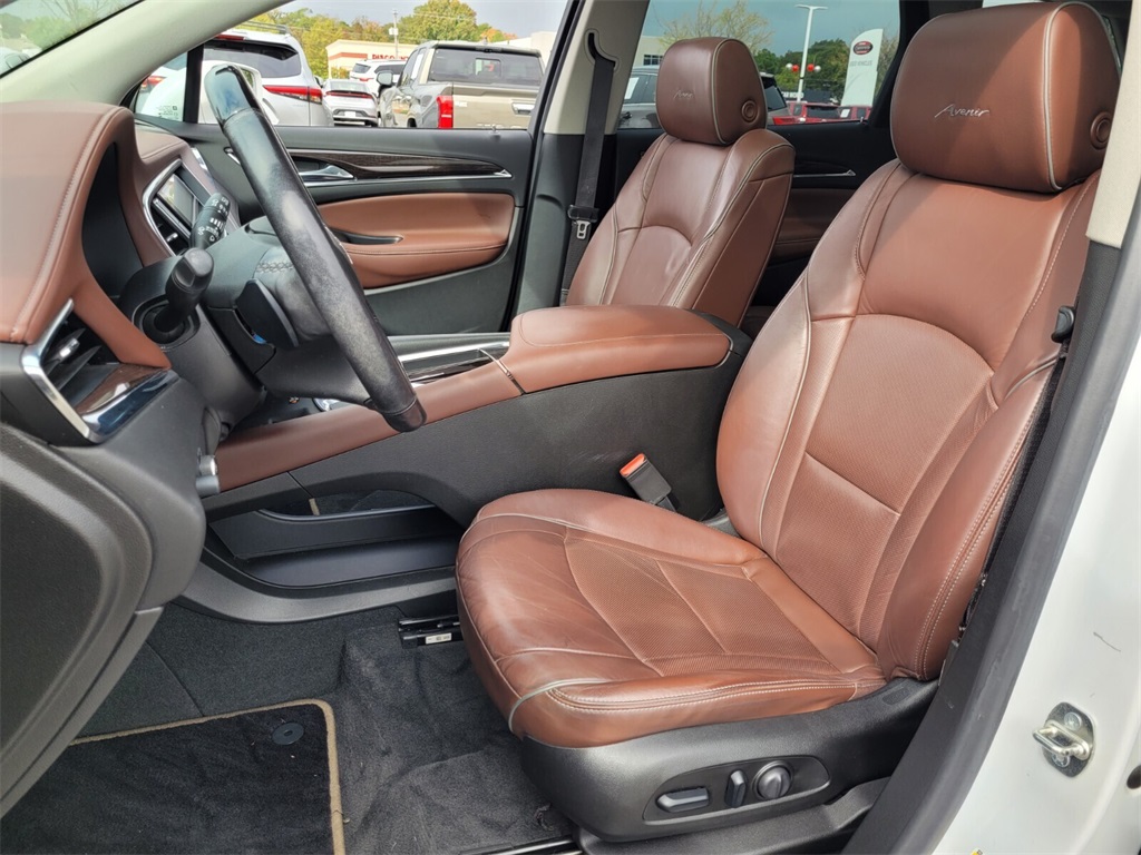2019 Buick Enclave Avenir photo 2