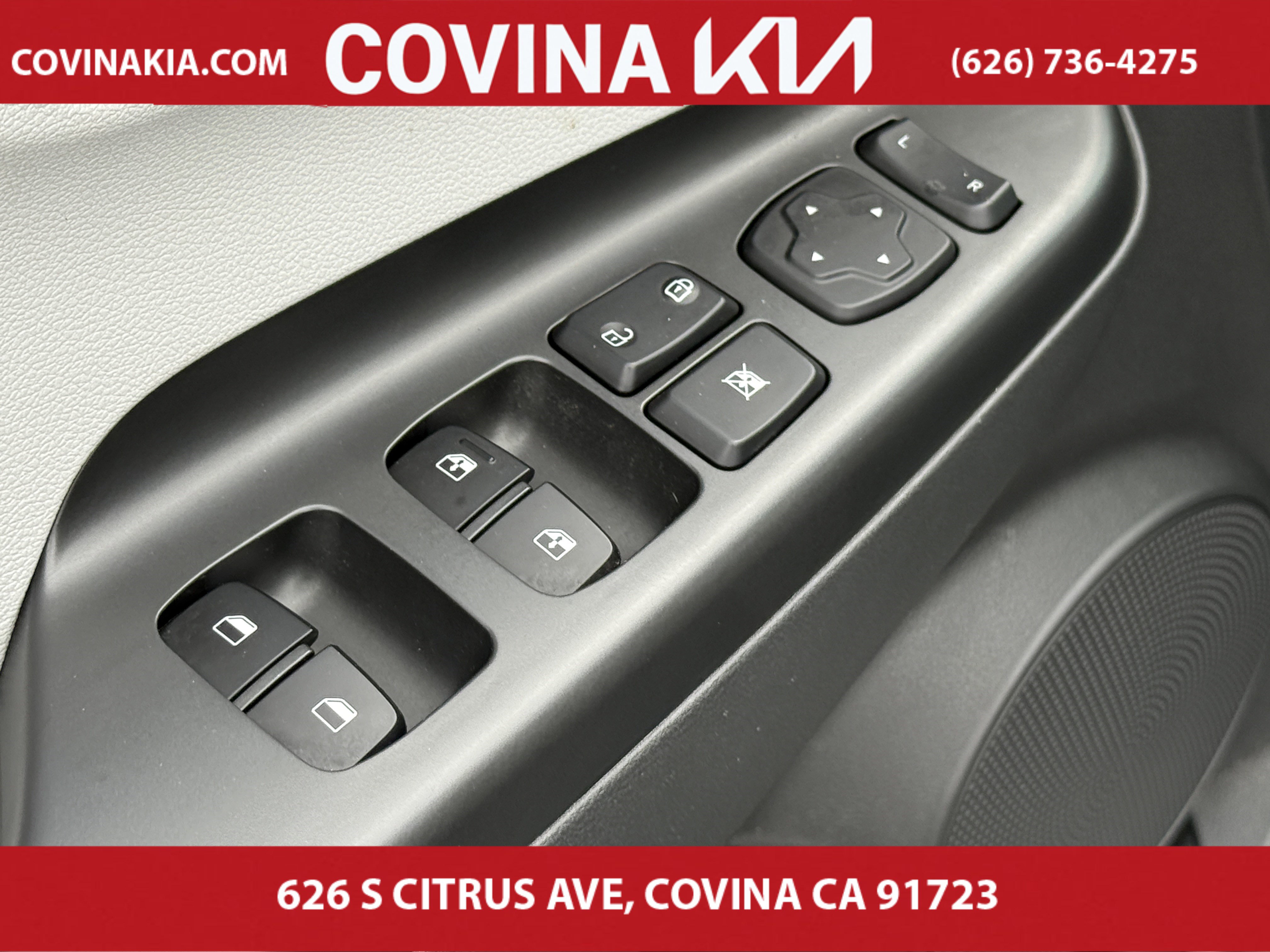2023 Hyundai Kona SEL photo 11