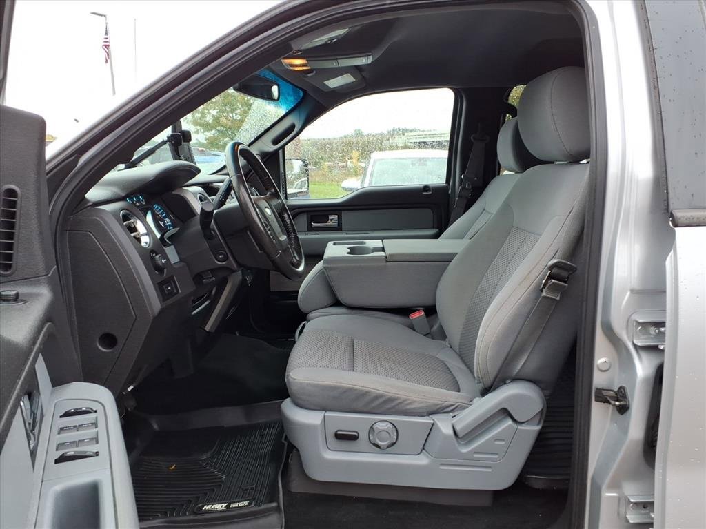 2012 Ford F-150 XLT photo 13