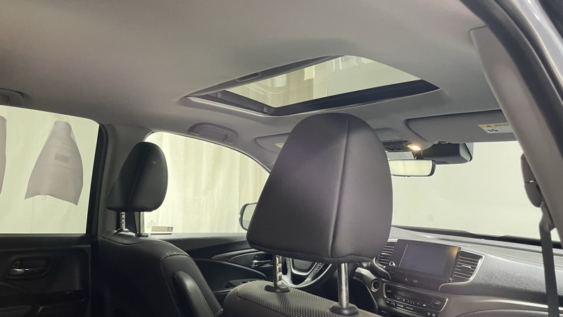 2022 Honda Ridgeline RTL-E photo 9
