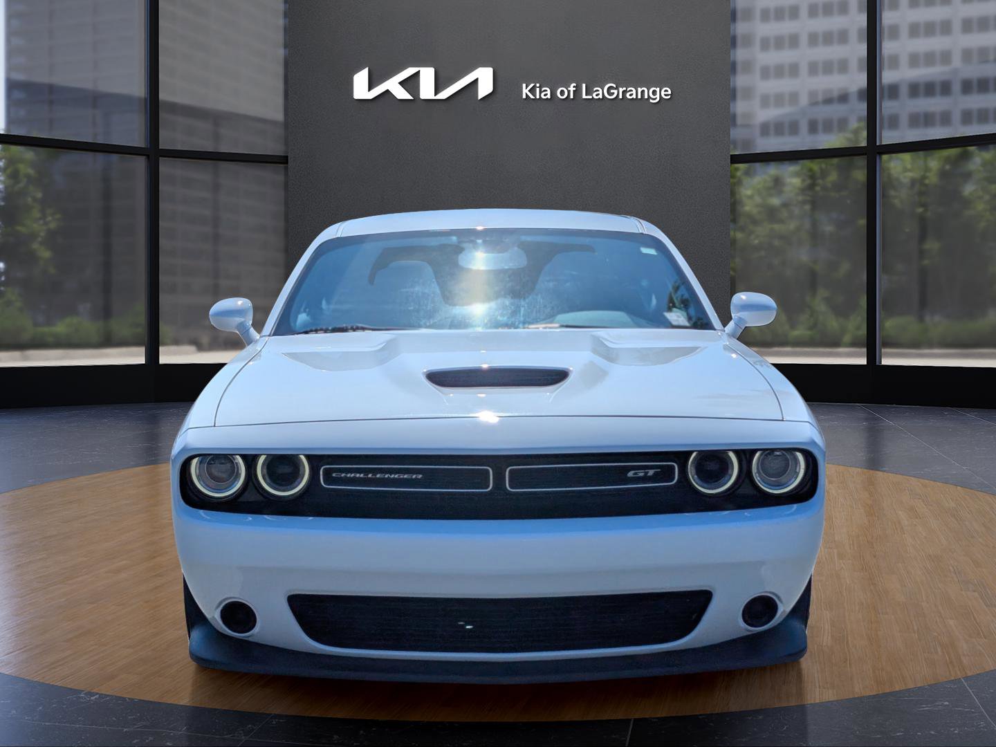 2023 Dodge Challenger GT photo 2