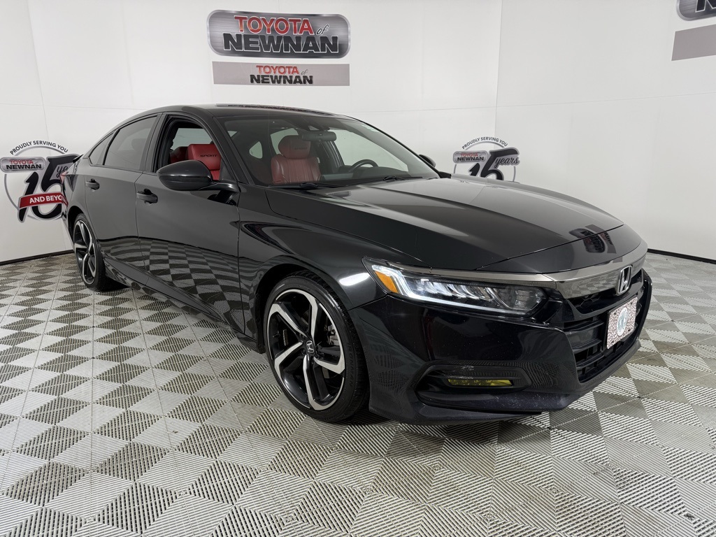 2019 Honda Accord Sport's photo