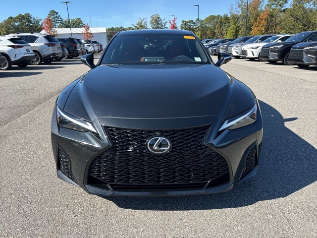 2021 Lexus IS 350 F SPORT photo 3