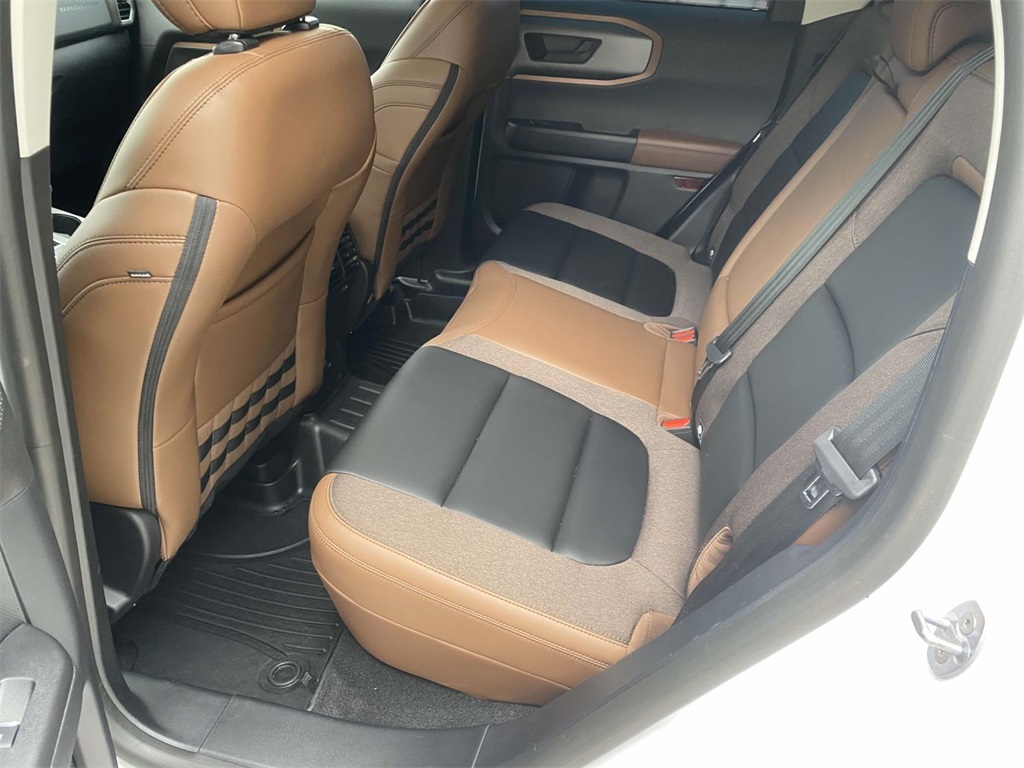 2025 Ford Bronco Sport Outer Banks photo 8