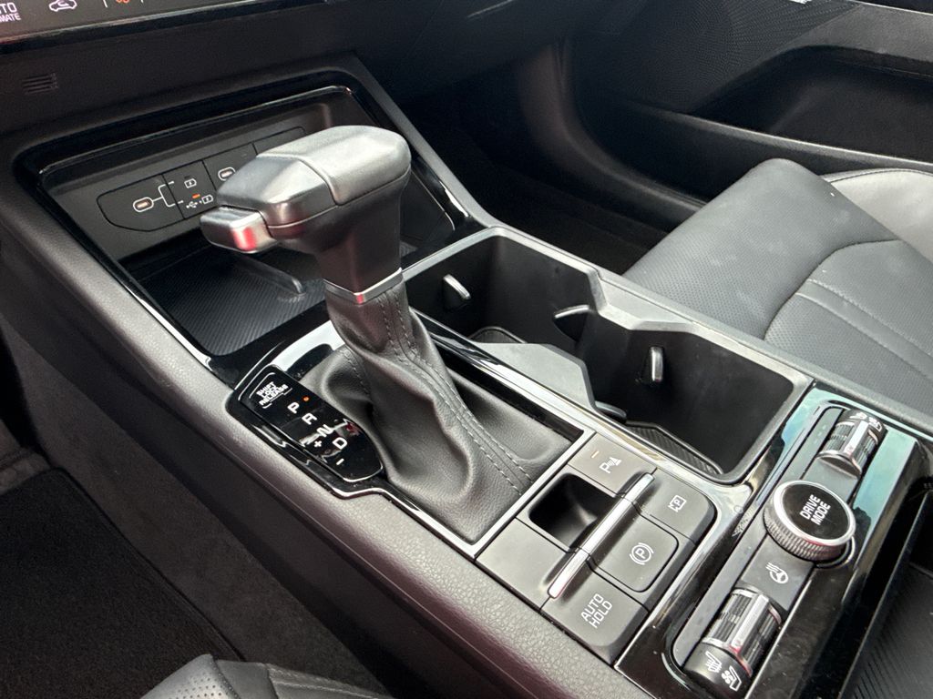 2025 Kia K5 EX photo 28
