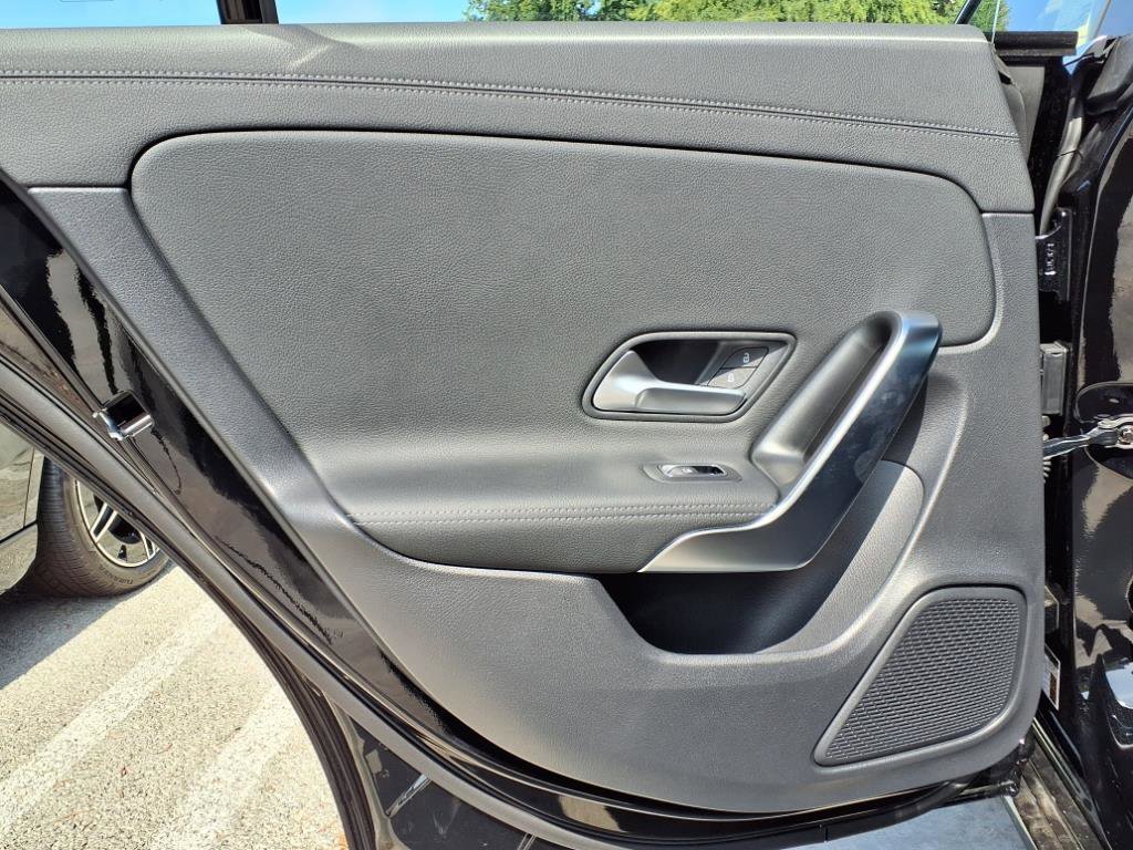 2025 Mercedes Benz CLA 250 4MATIC photo 14