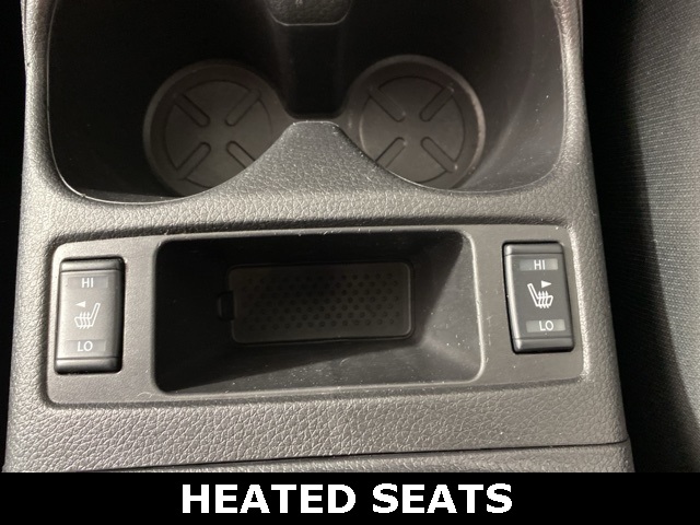 2022 Nissan Rogue Sport SV photo 4