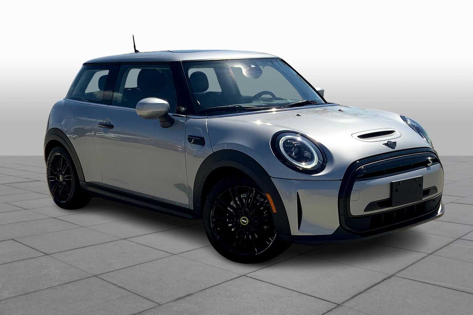 Used 2024 MINI Hardtop 2 Door SE with VIN WMW13DJ04R2V05670 for sale in Webster, TX