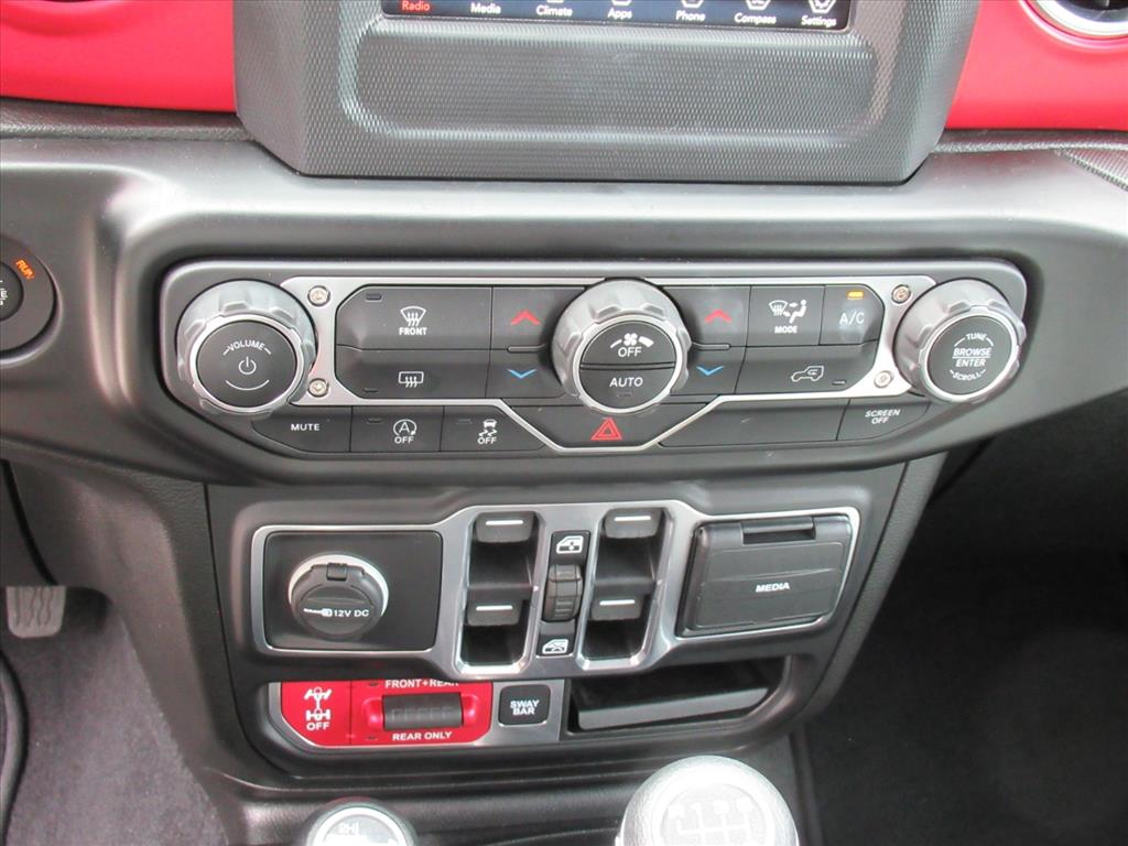 2020 Jeep Wrangler Unlimited Rubicon photo 22