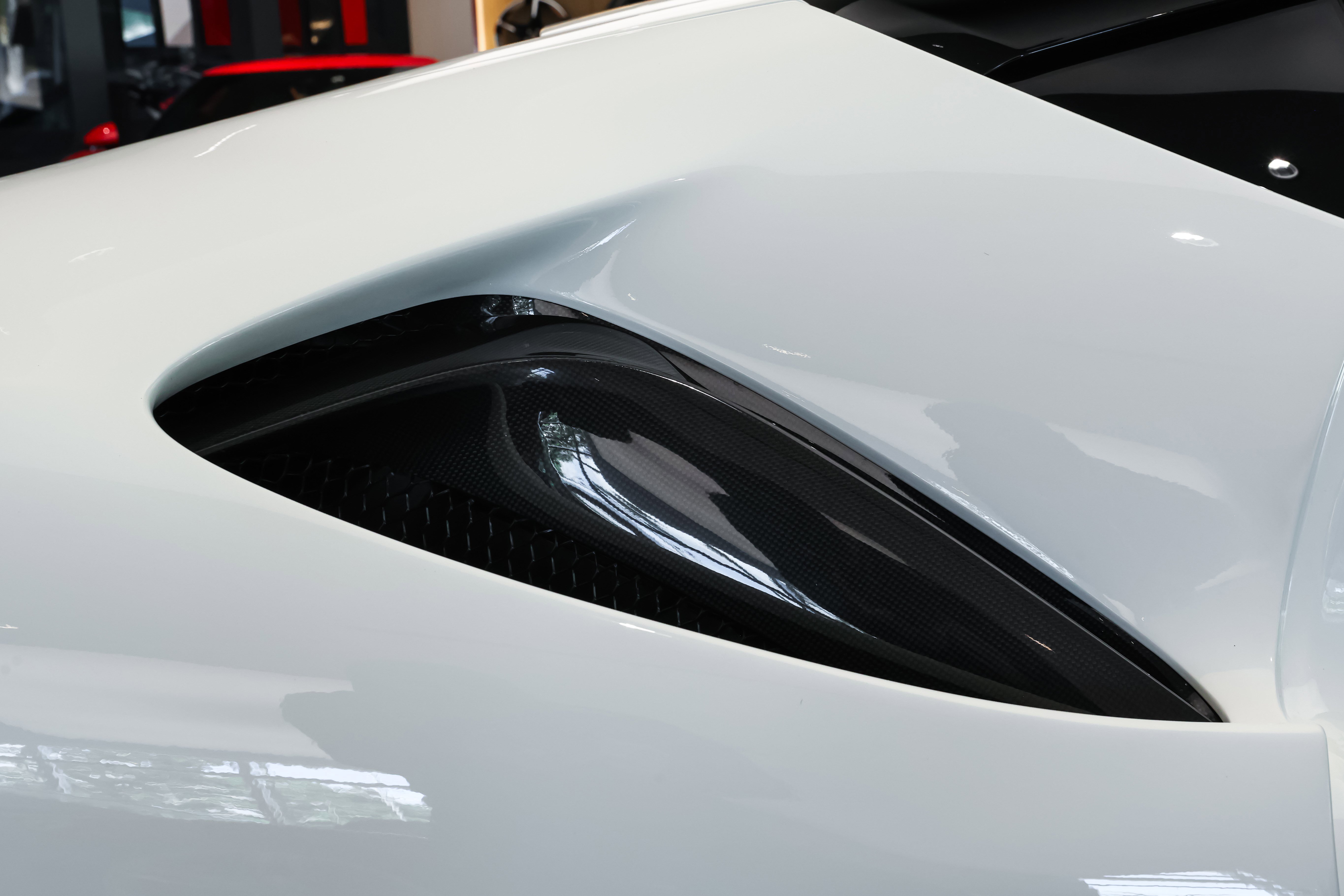2023 Ferrari SF90 Stradale photo 13