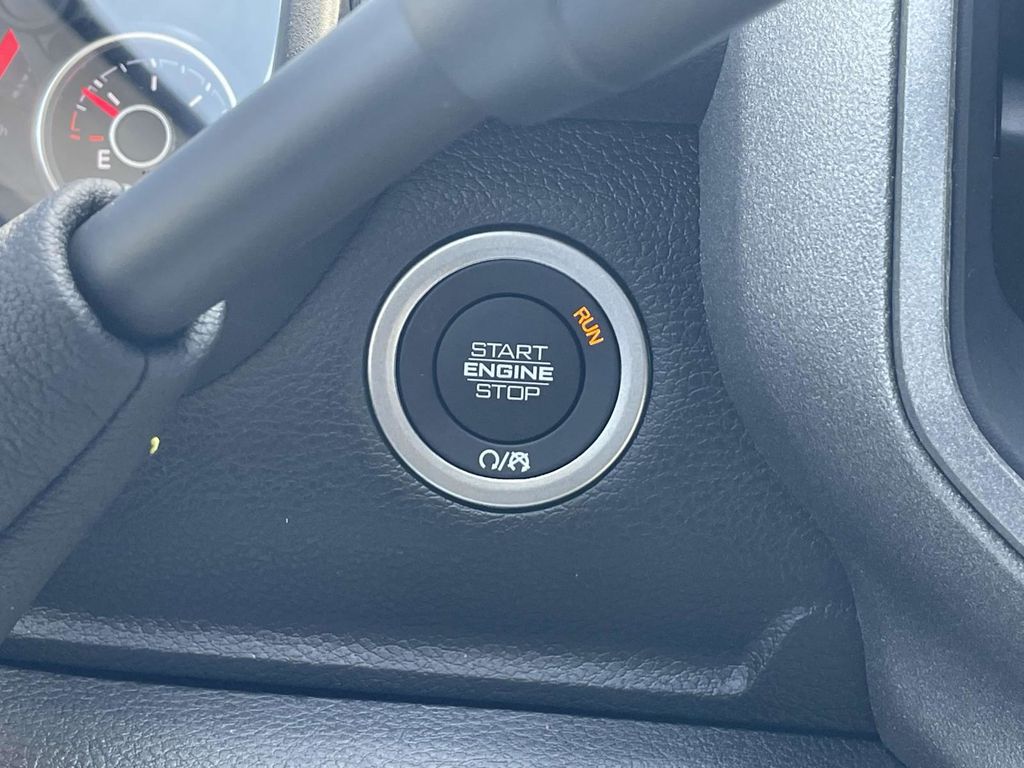 2025 Ram 2500 Tradesman photo 32