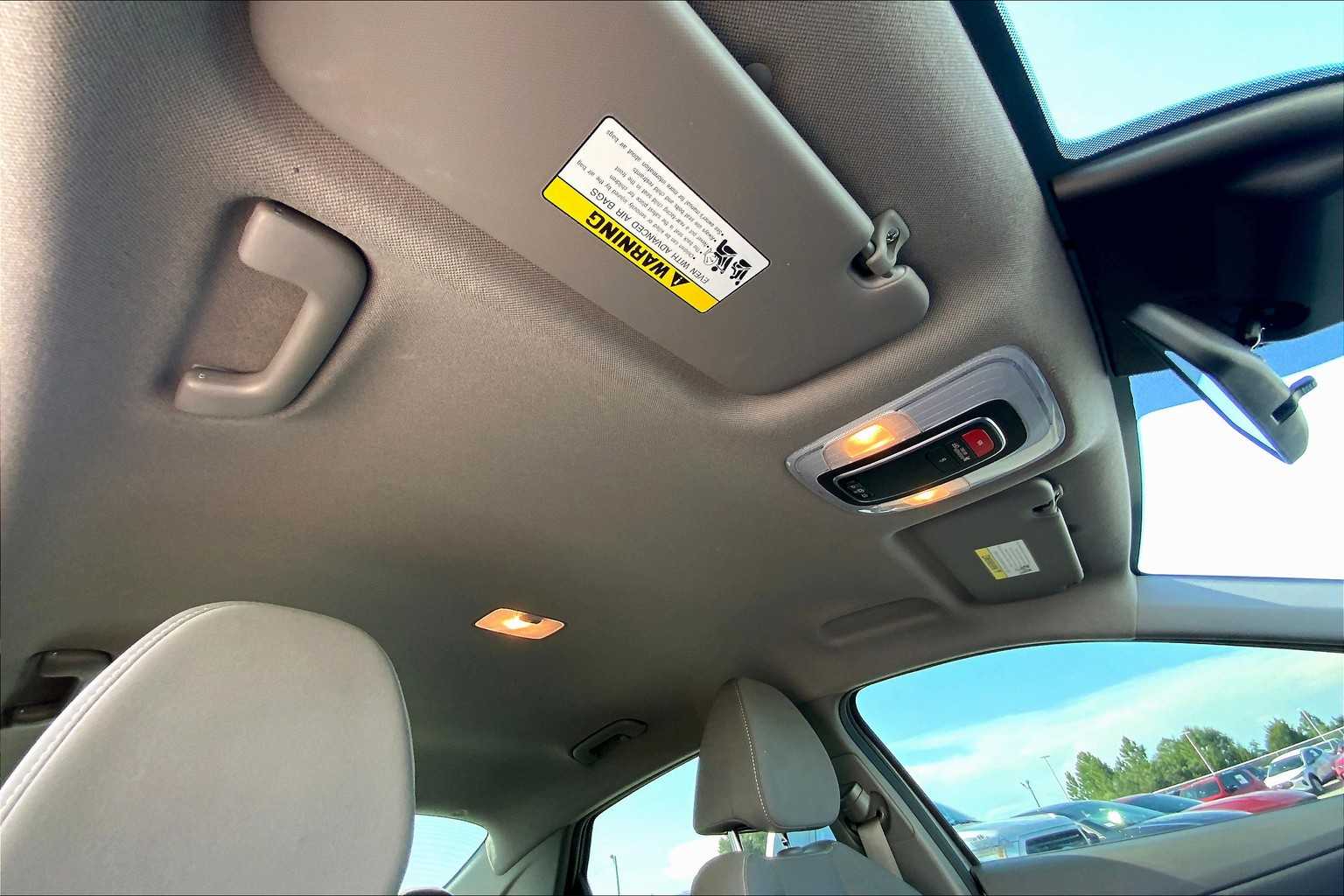 2023 Hyundai Elantra SEL photo 12