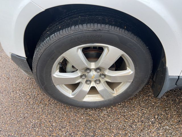 2016 Chevrolet Traverse LTZ photo 3