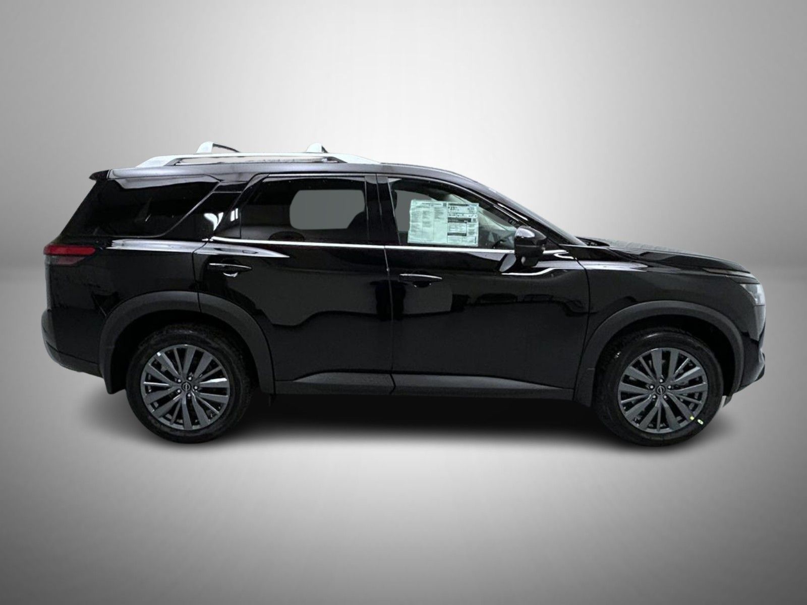 2025 Nissan Pathfinder SL photo 4
