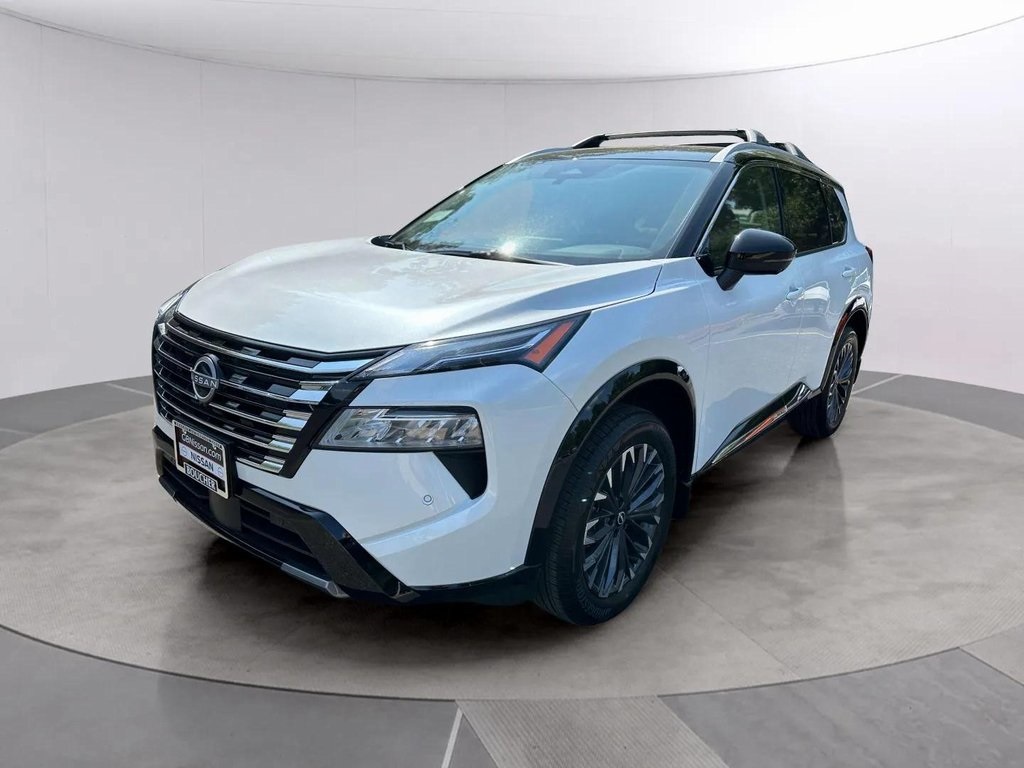 2025 Nissan Rogue Platinum photo 7
