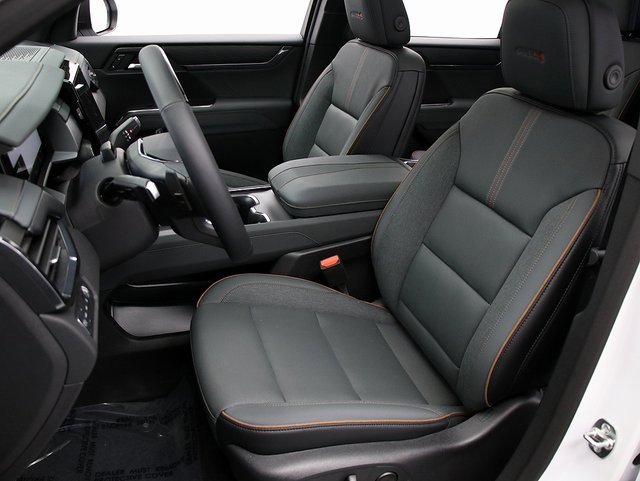 2026 Gmc Acadia AT4 photo 8
