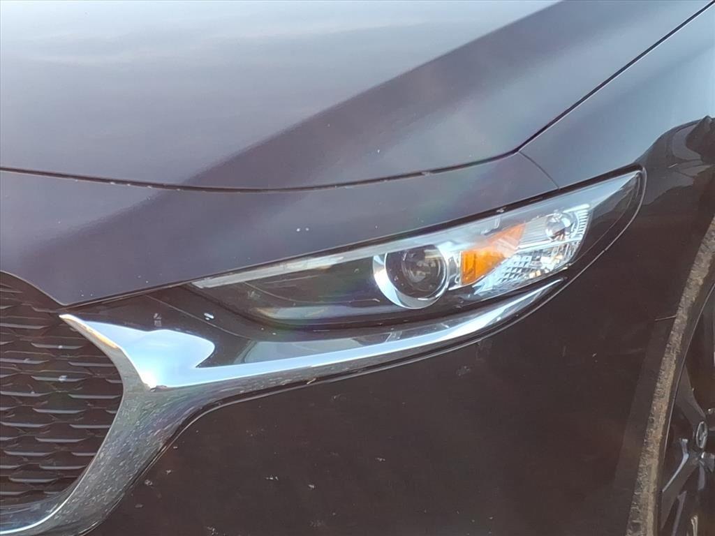 2025 Mazda Mazda3 2.5 Select Sport photo 2