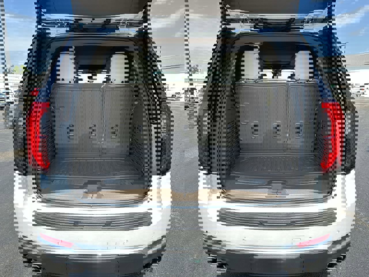 2025 Gmc Yukon AT4 Ultimate photo 25