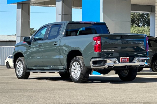 2025 Chevrolet Silverado 1500 LT photo 6
