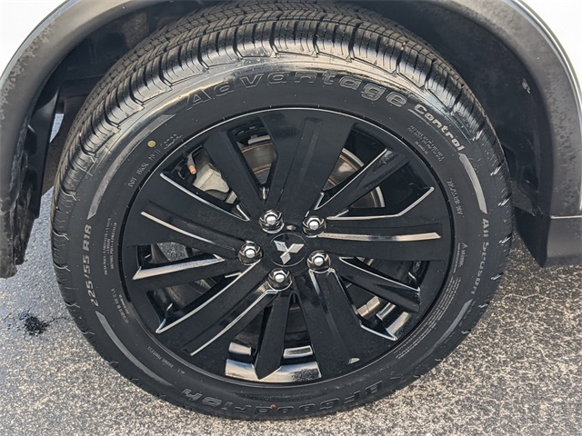 2022 Mitsubishi Outlander Sport LE photo 7