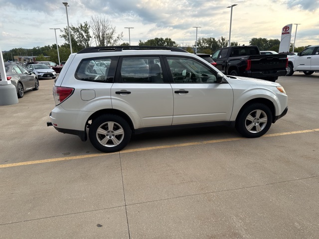 2012 Subaru Forester 2.5X photo 11