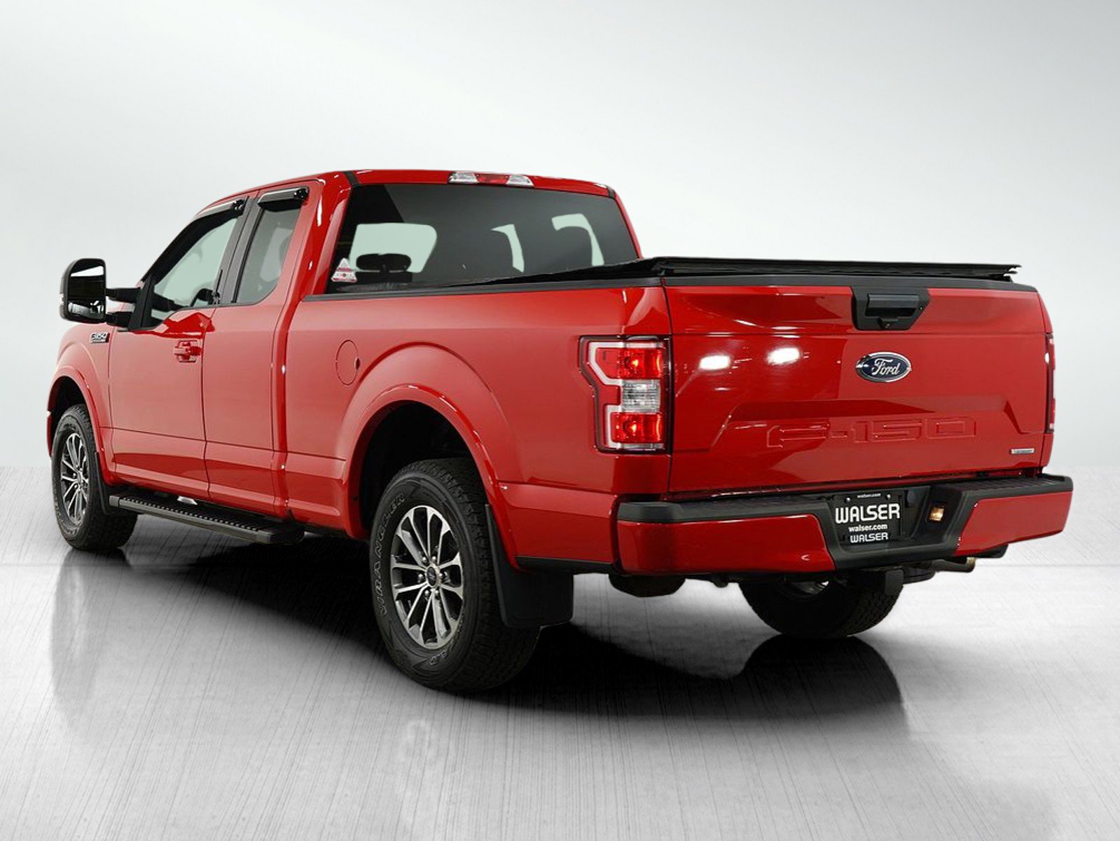 2018 Ford F-150 XLT photo 2