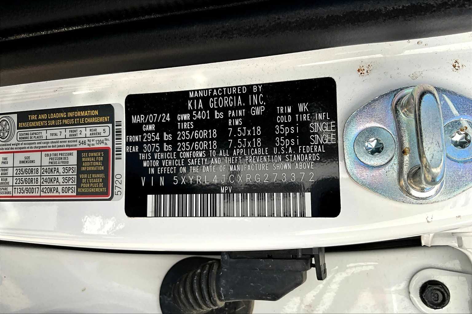 2024 Kia Sorento S photo 28