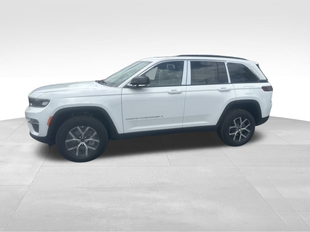 2025 Jeep Grand Cherokee Limited photo 5