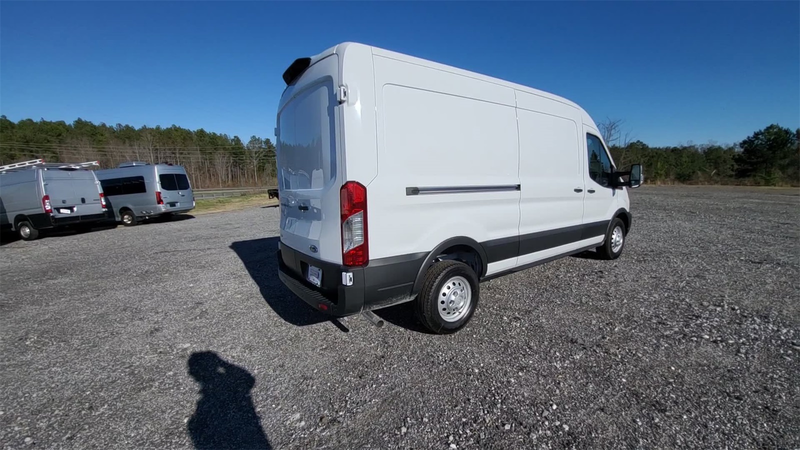 2025 Ford Transit Cargo Van photo 4