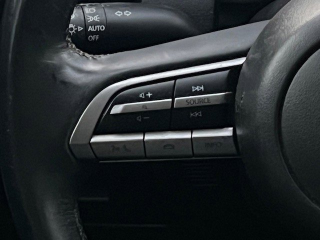 2020 Mazda Mazda3 Select photo 26