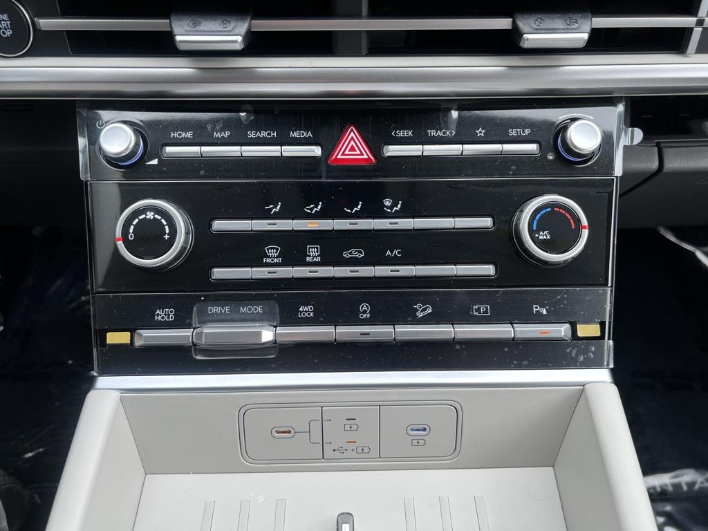 2025 Hyundai Santa Fe SE photo 18
