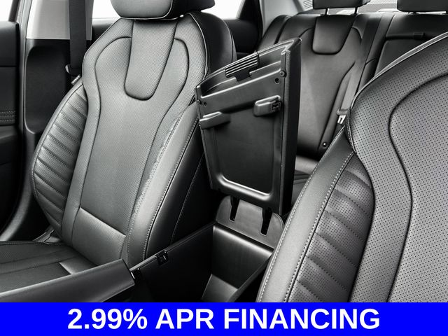 2025 Hyundai Elantra Limited photo 16
