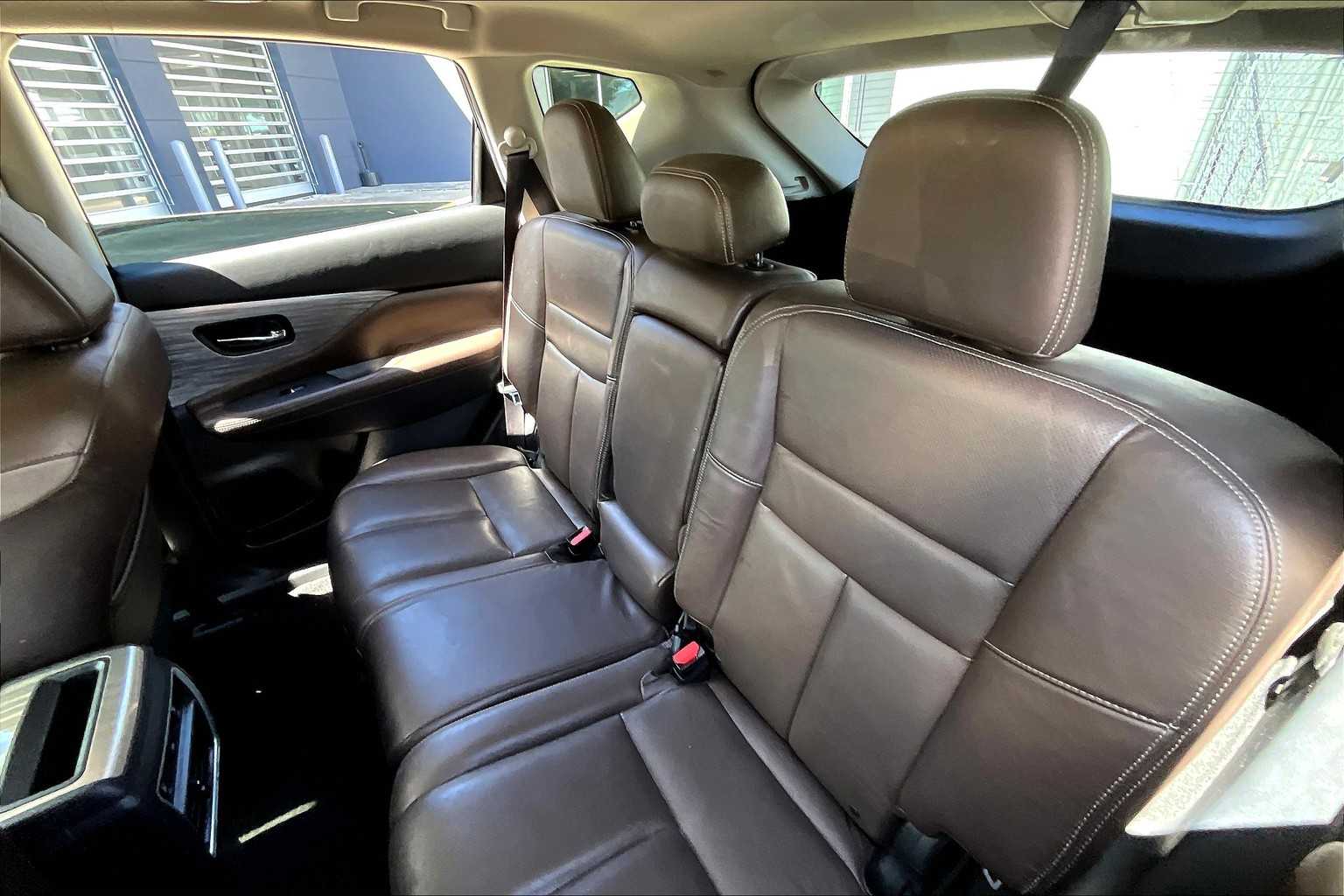 2016 Nissan Murano Platinum photo 17