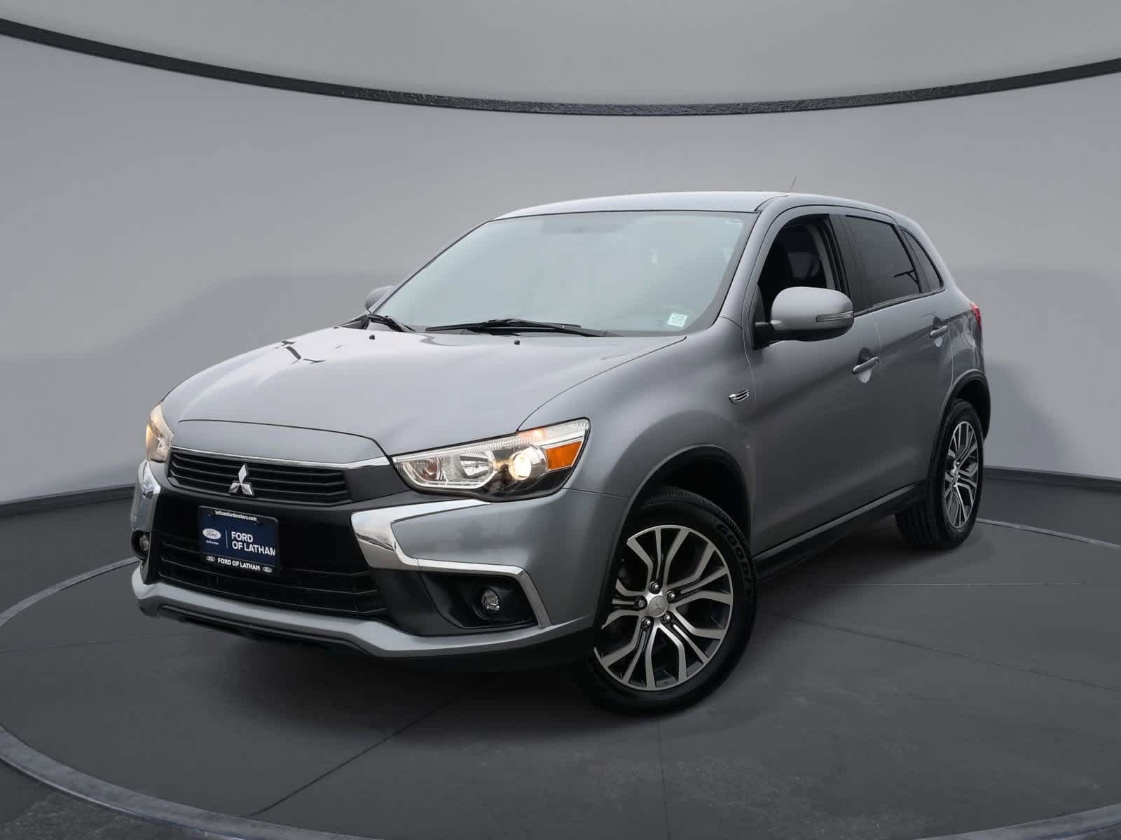 2016 Mitsubishi Outlander Sport SE's photo