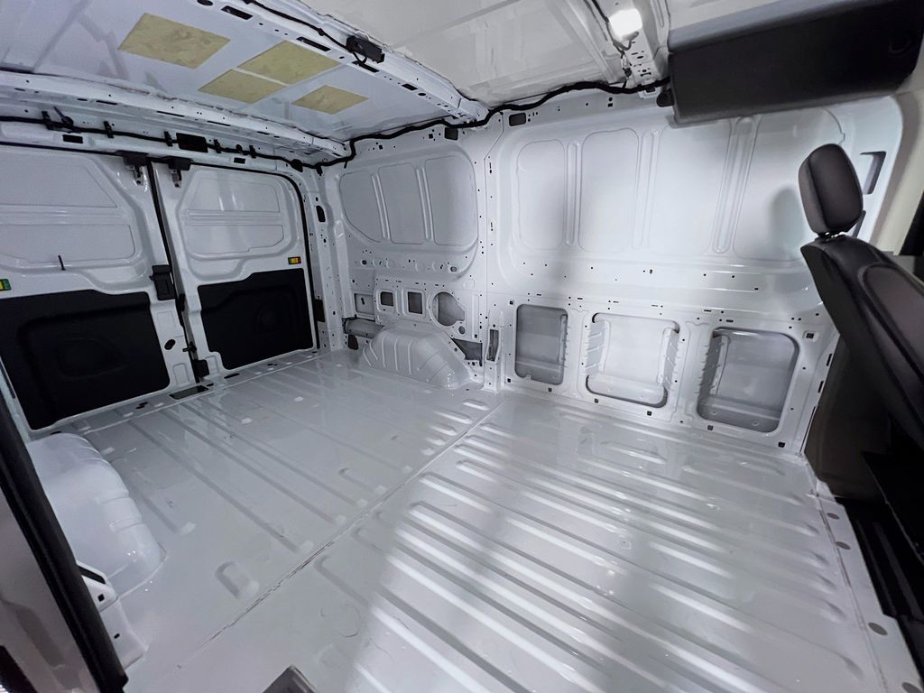 2026 Ford Transit photo 4