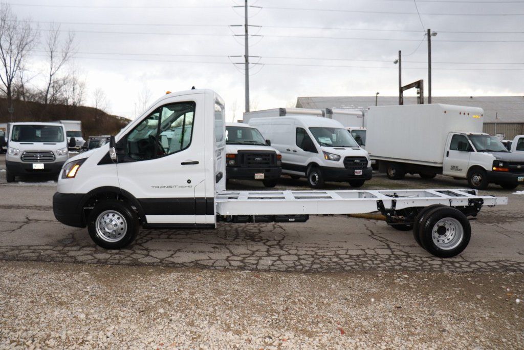 2024 Ford Transit XL photo 4