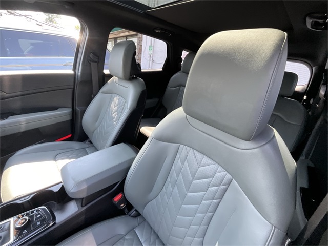 2023 Kia Sportage X-Line photo 9