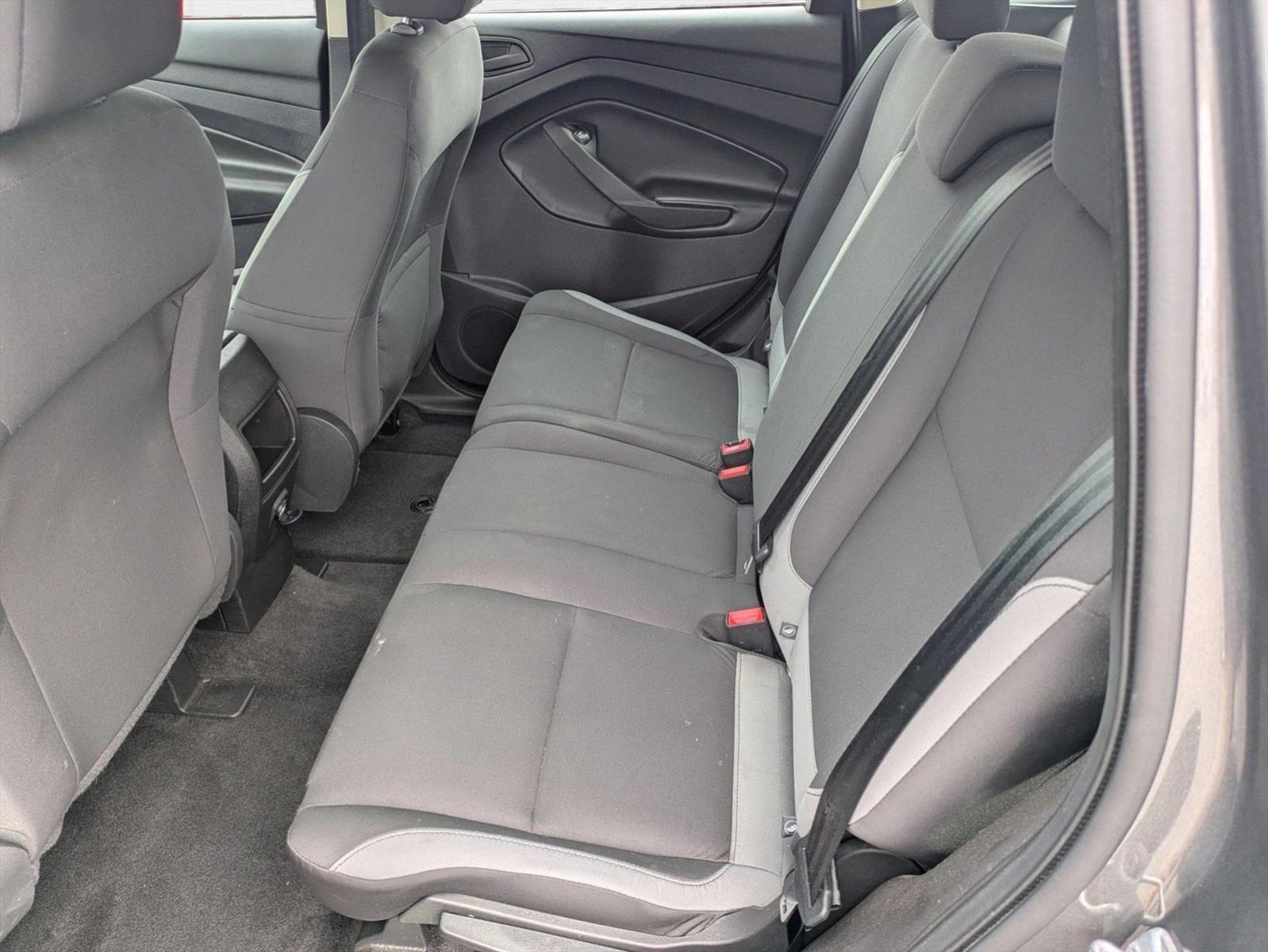 2014 Ford Escape S photo 16