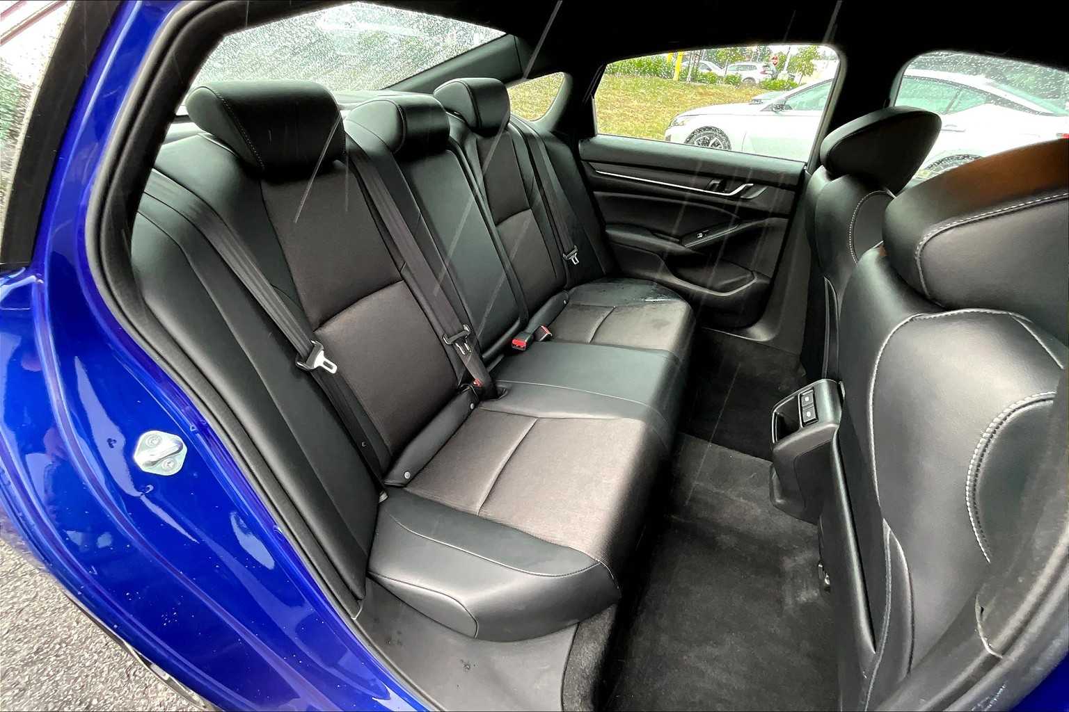 2022 Honda Accord Sport photo 19