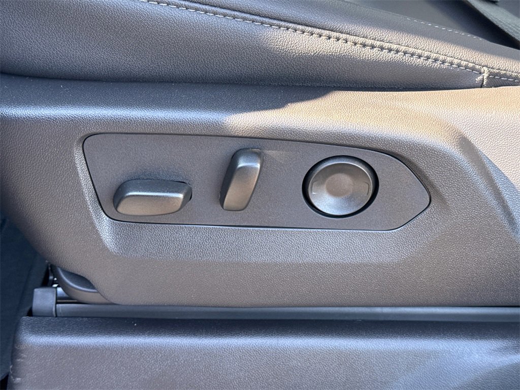 2026 GMC SIERRA - Image 16