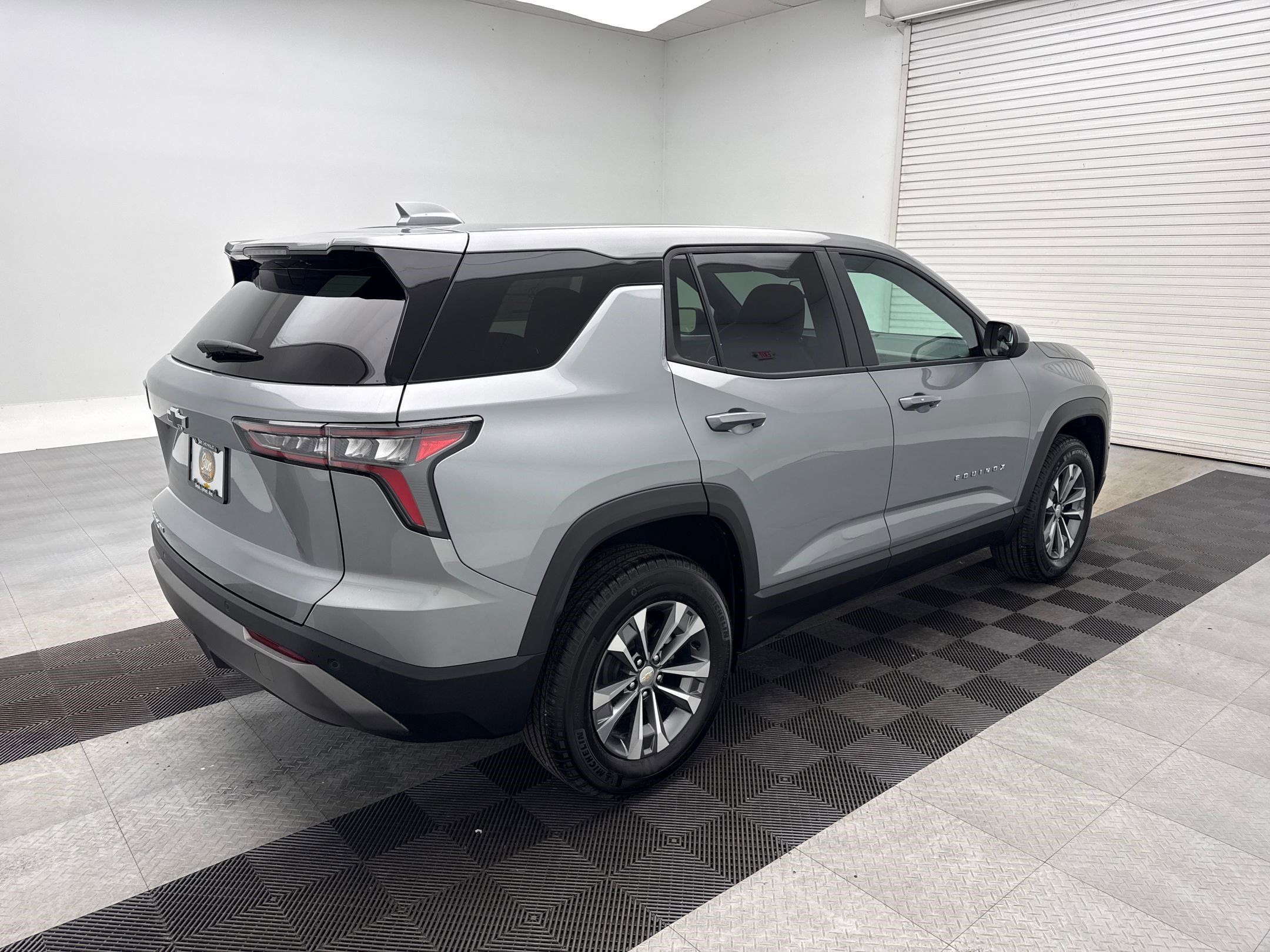 2026 Chevrolet Equinox LT photo 7