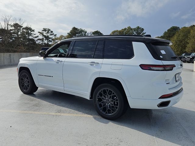 2025 Jeep Grand Cherokee L Summit photo 2