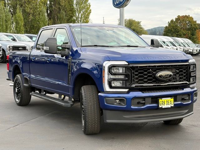 2026 Ford F-250 Lariat photo 3