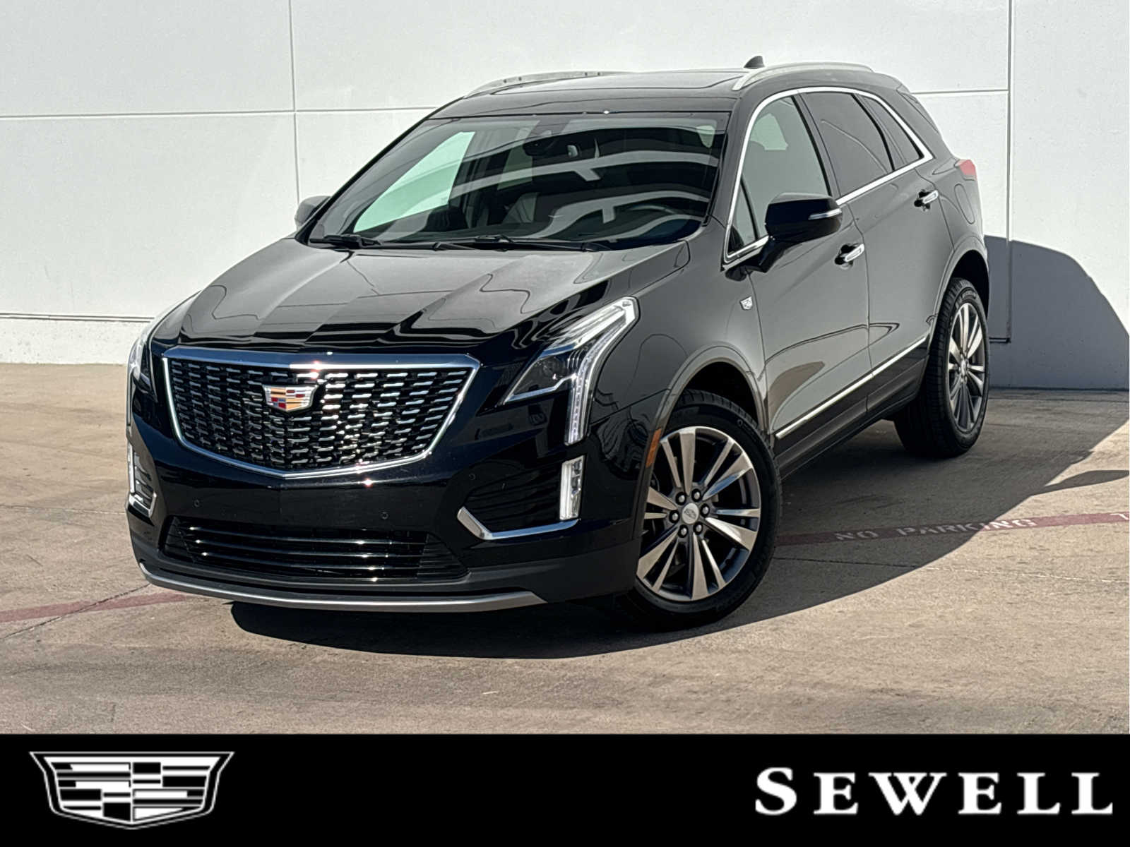 2025 Cadillac XT5 Premium Luxury's photo