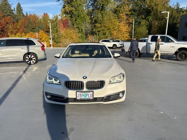 2016 Bmw 528i 5-series photo 2