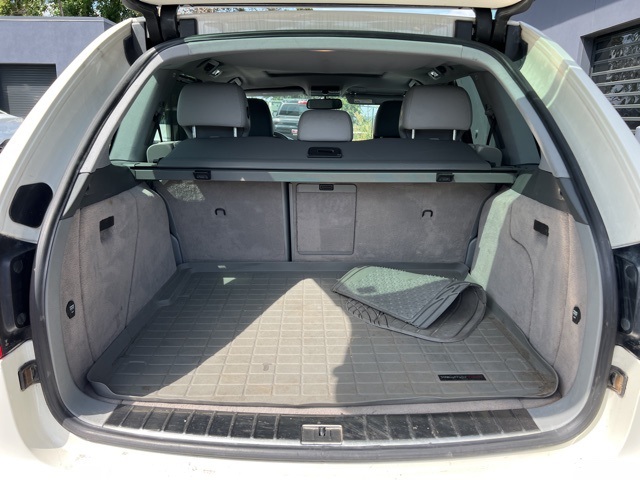 2010 Porsche Cayenne Base photo 9