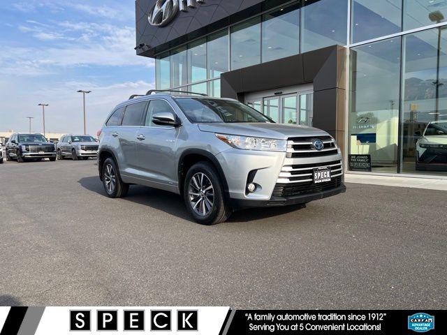 2017 Toyota Highlander