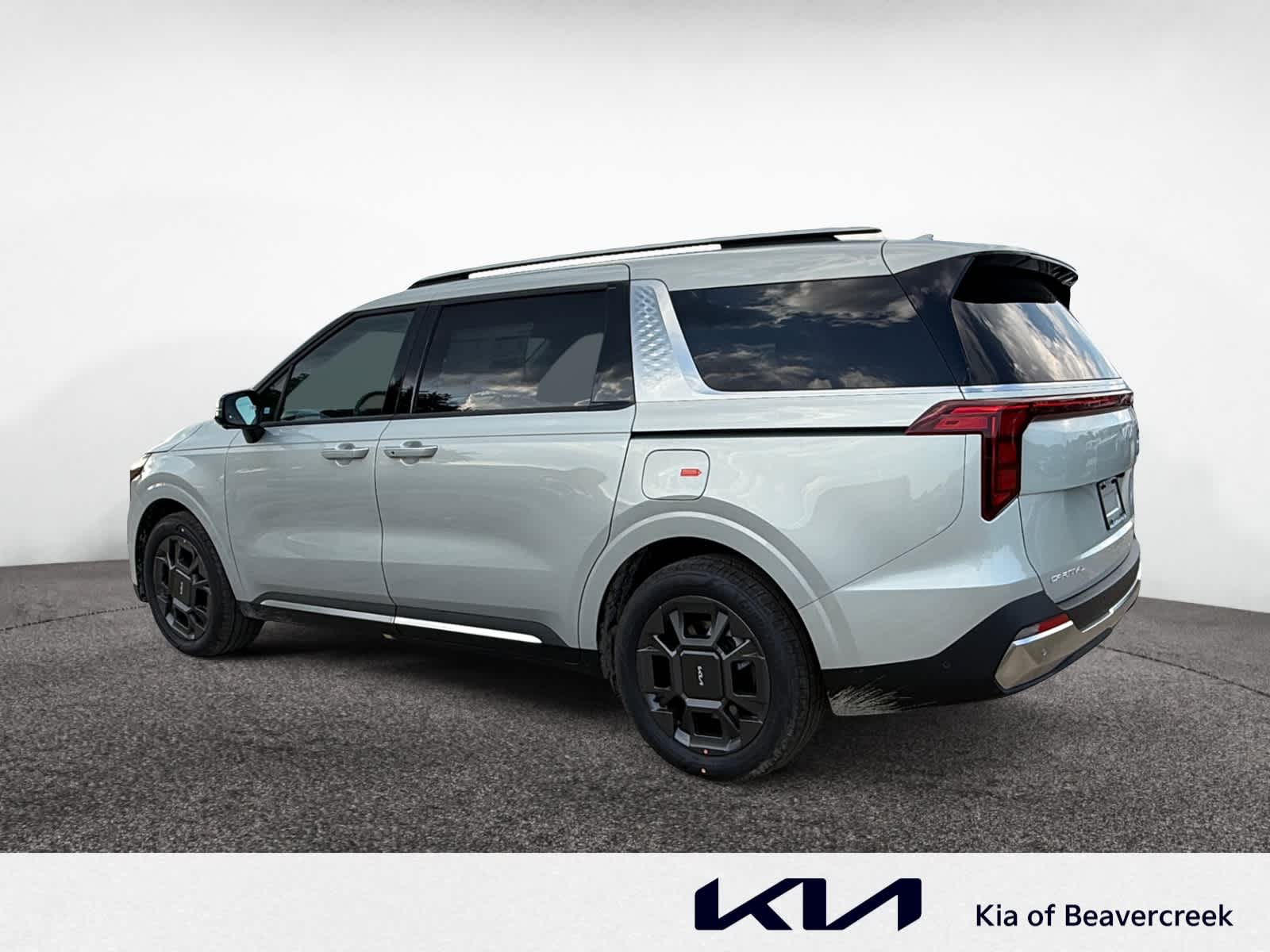 2026 Kia Carnival SX photo 2